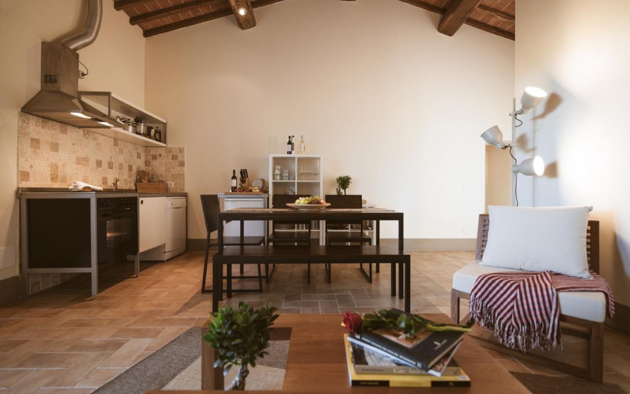 Borgo Le Colline Luxury Agriturismo In Tuscany غامباسي تيرمي المظهر الخارجي الصورة