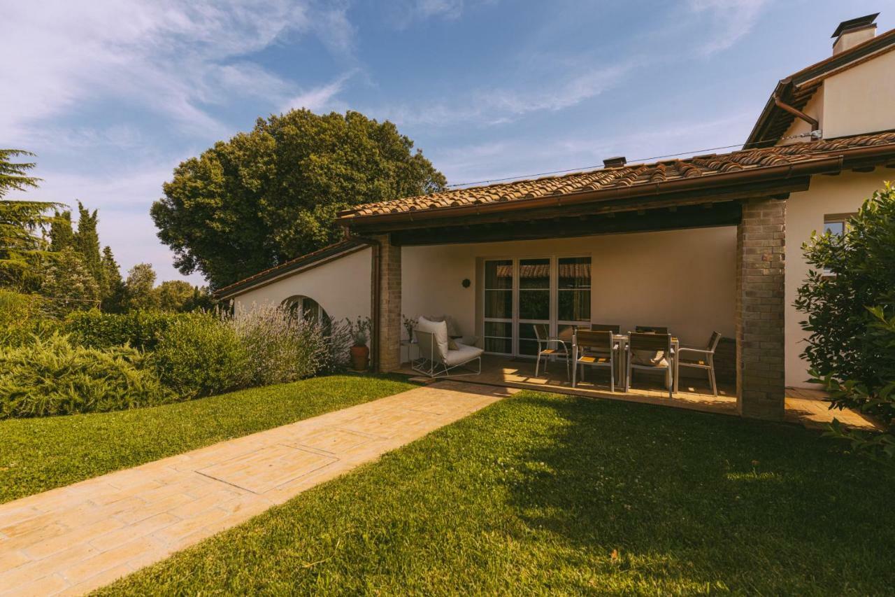 Borgo Le Colline Luxury Agriturismo In Tuscany غامباسي تيرمي المظهر الخارجي الصورة
