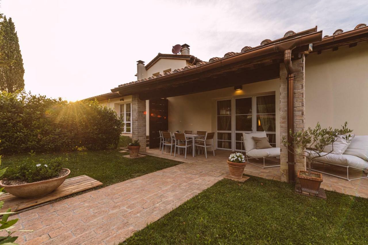 Borgo Le Colline Luxury Agriturismo In Tuscany غامباسي تيرمي المظهر الخارجي الصورة